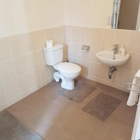 Дом отдыха 6 The Courtyard,