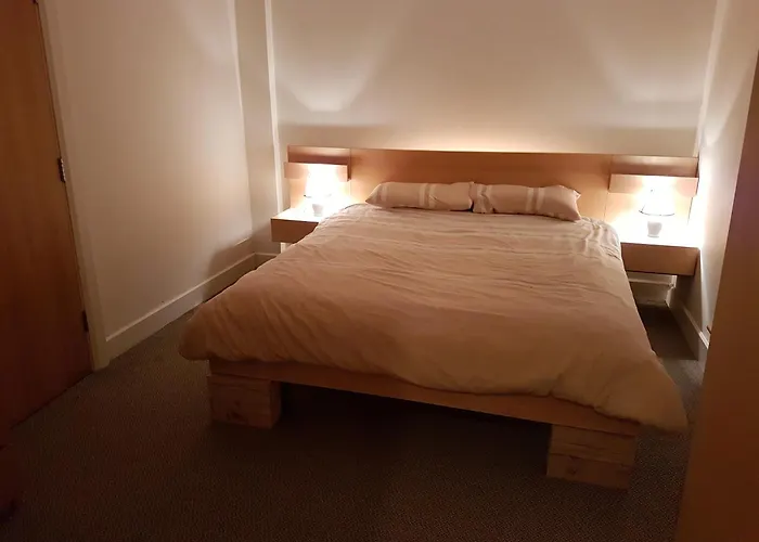 6 The Courtyard, Vakantiehuis